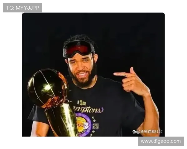 冠军中锋麦基加盟首钢征战赛季